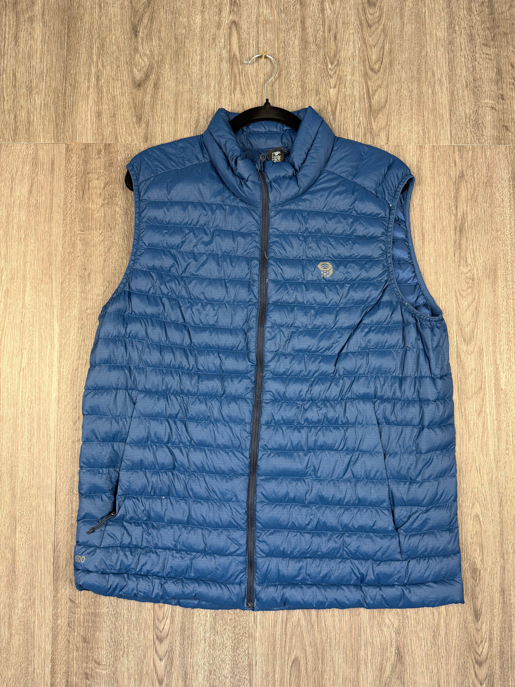 Men’s mountain hardwear gillet - large