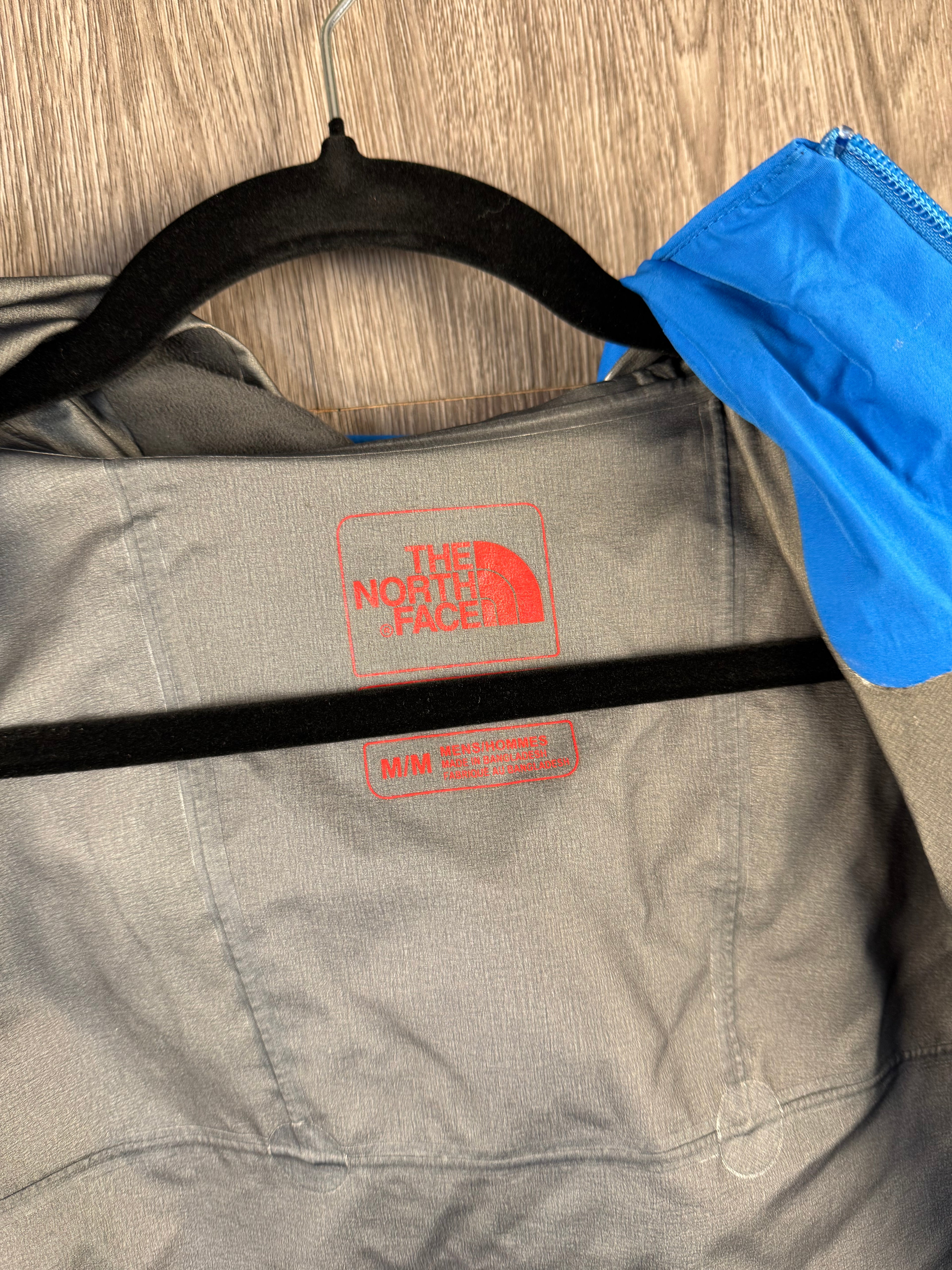 Men’s TNF L5 goretex pro hard shell - medium