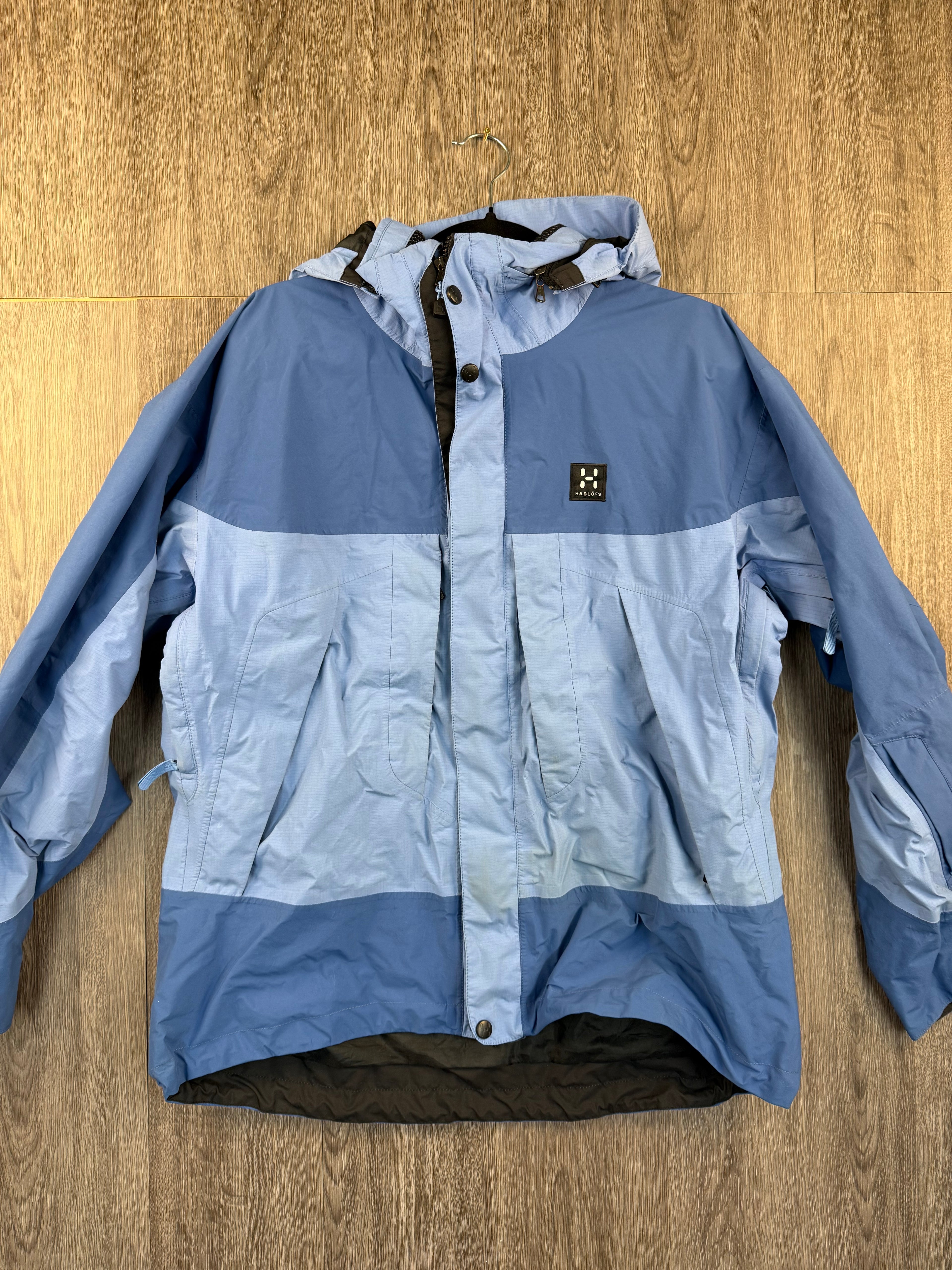 Women’s haglofs goretex xcr hard shell - UK18