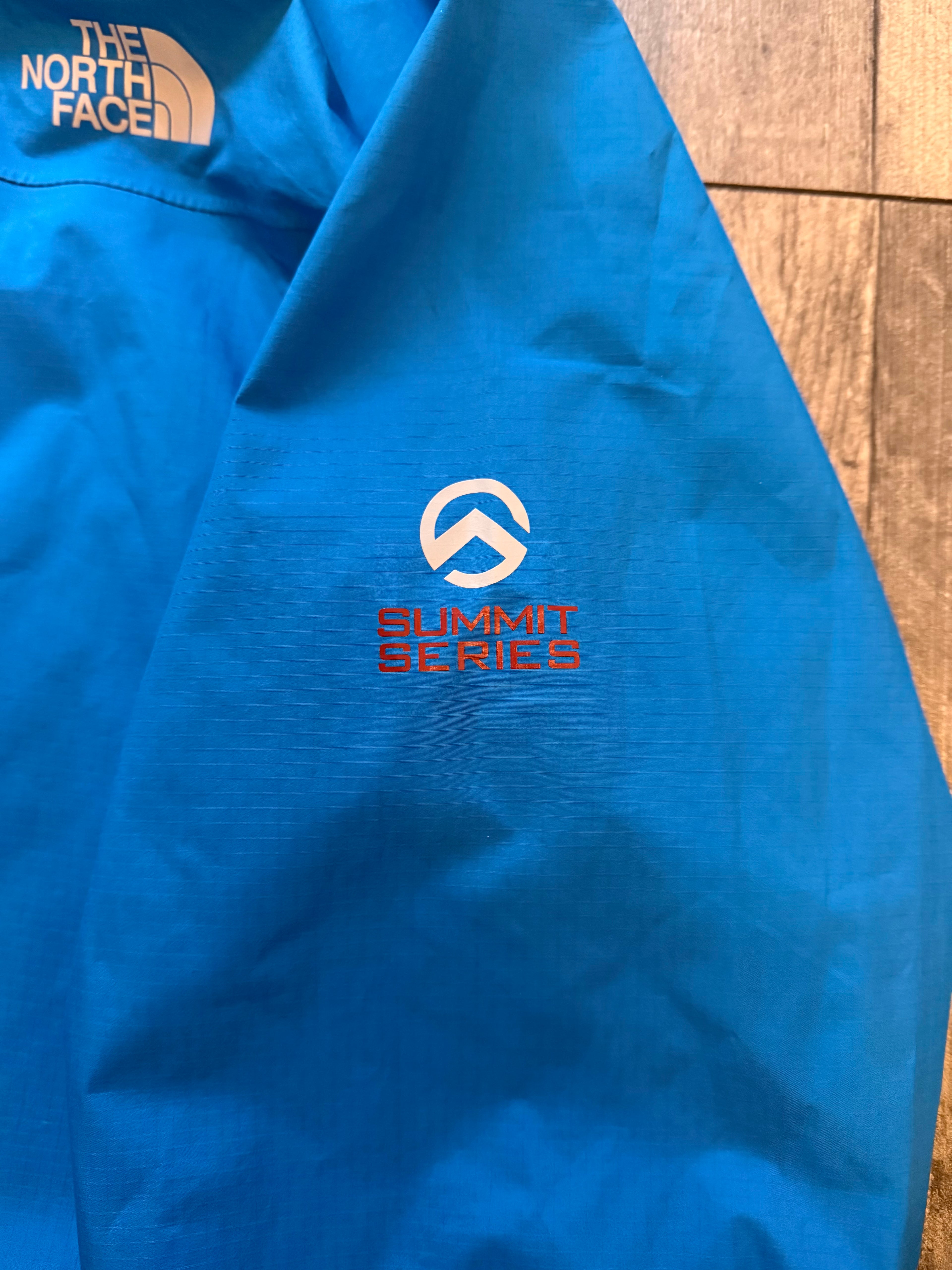 The North Face summit series goretex paclite