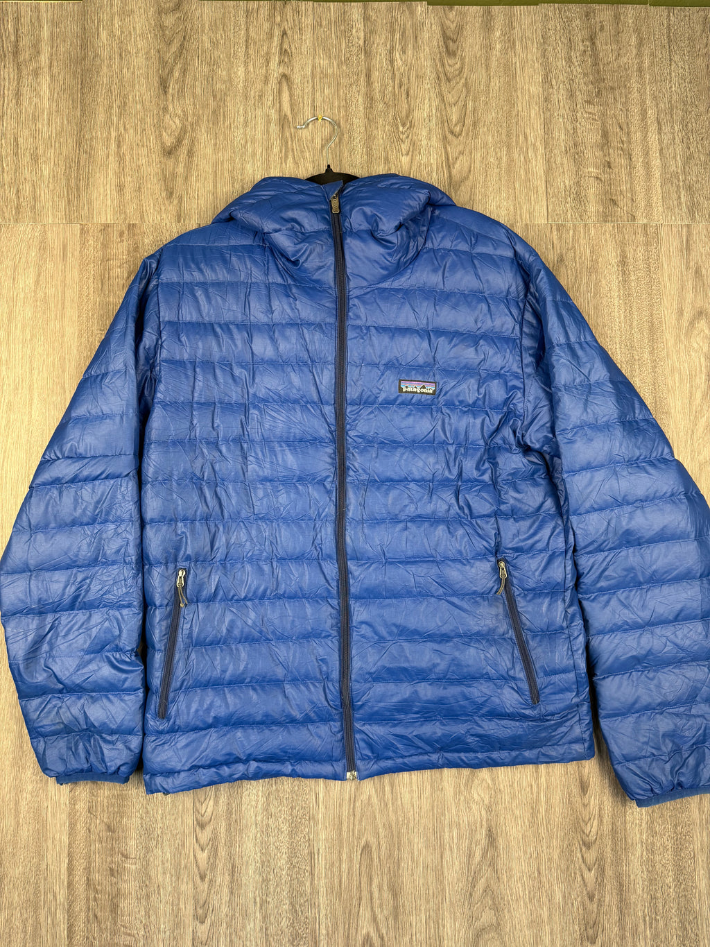 Mens Patagonia down jacket - medium