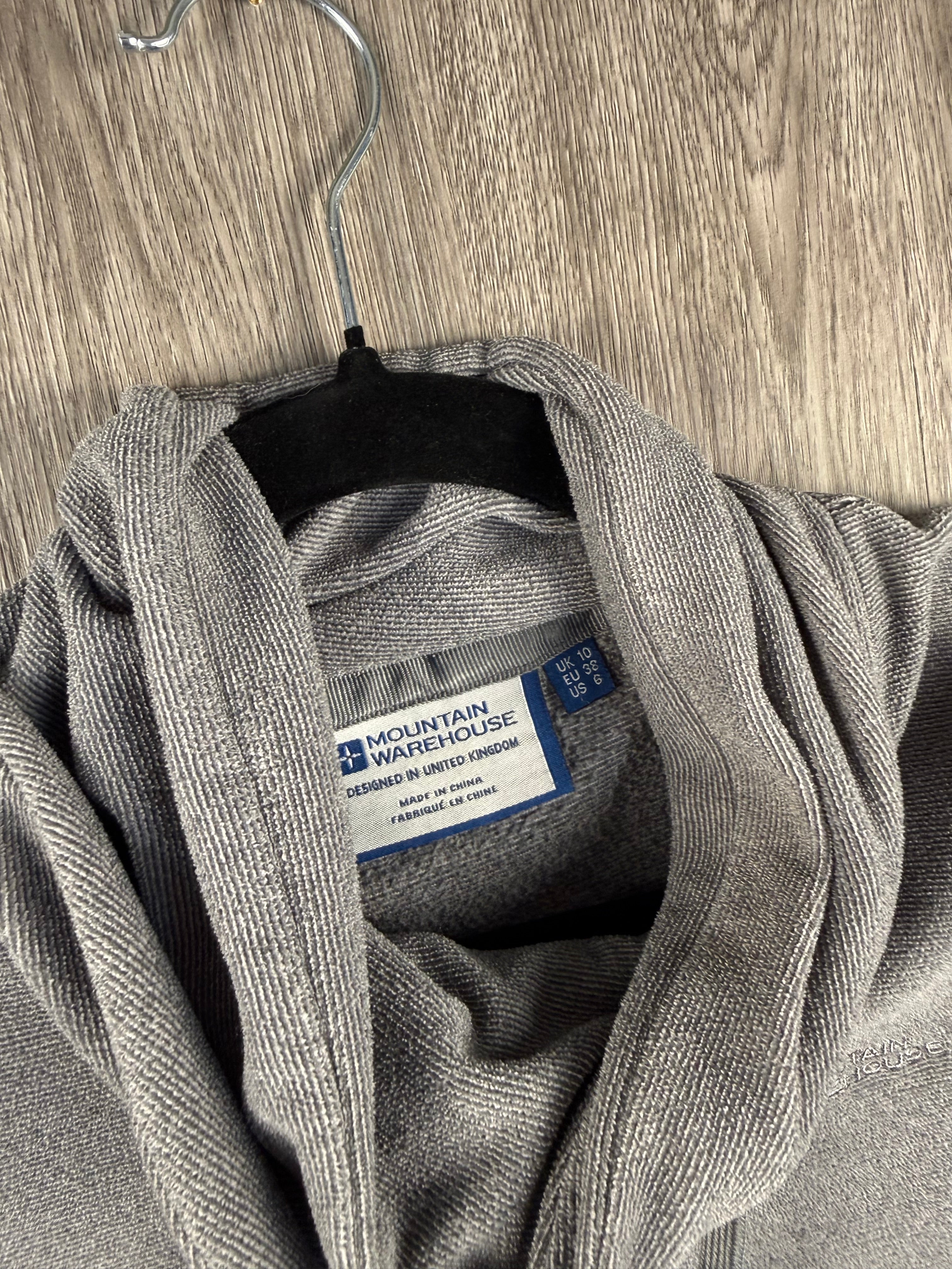Women’s mountain warehouse fleece - UK10