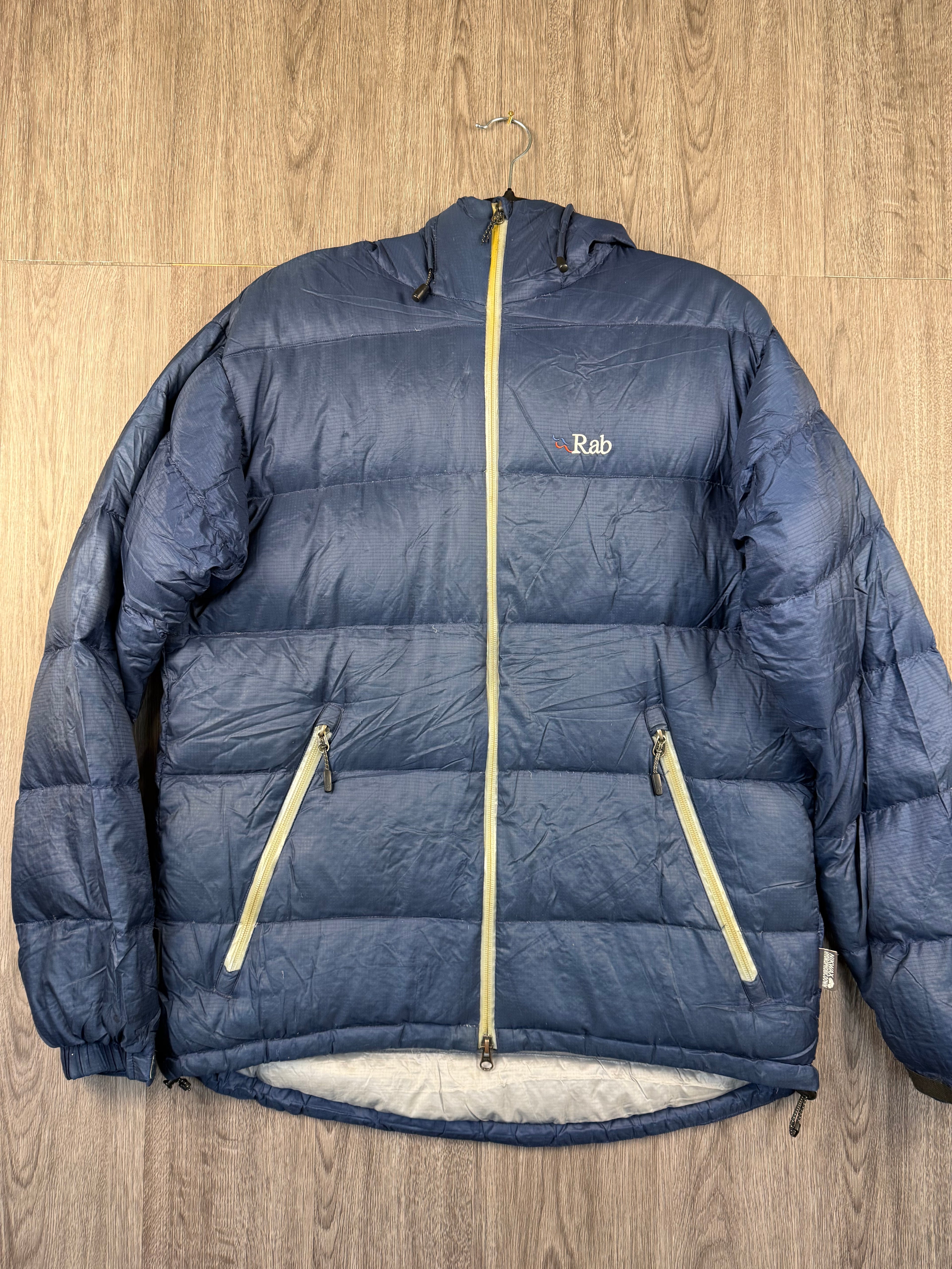 Men’s Rab neutrino endurance jacket - large