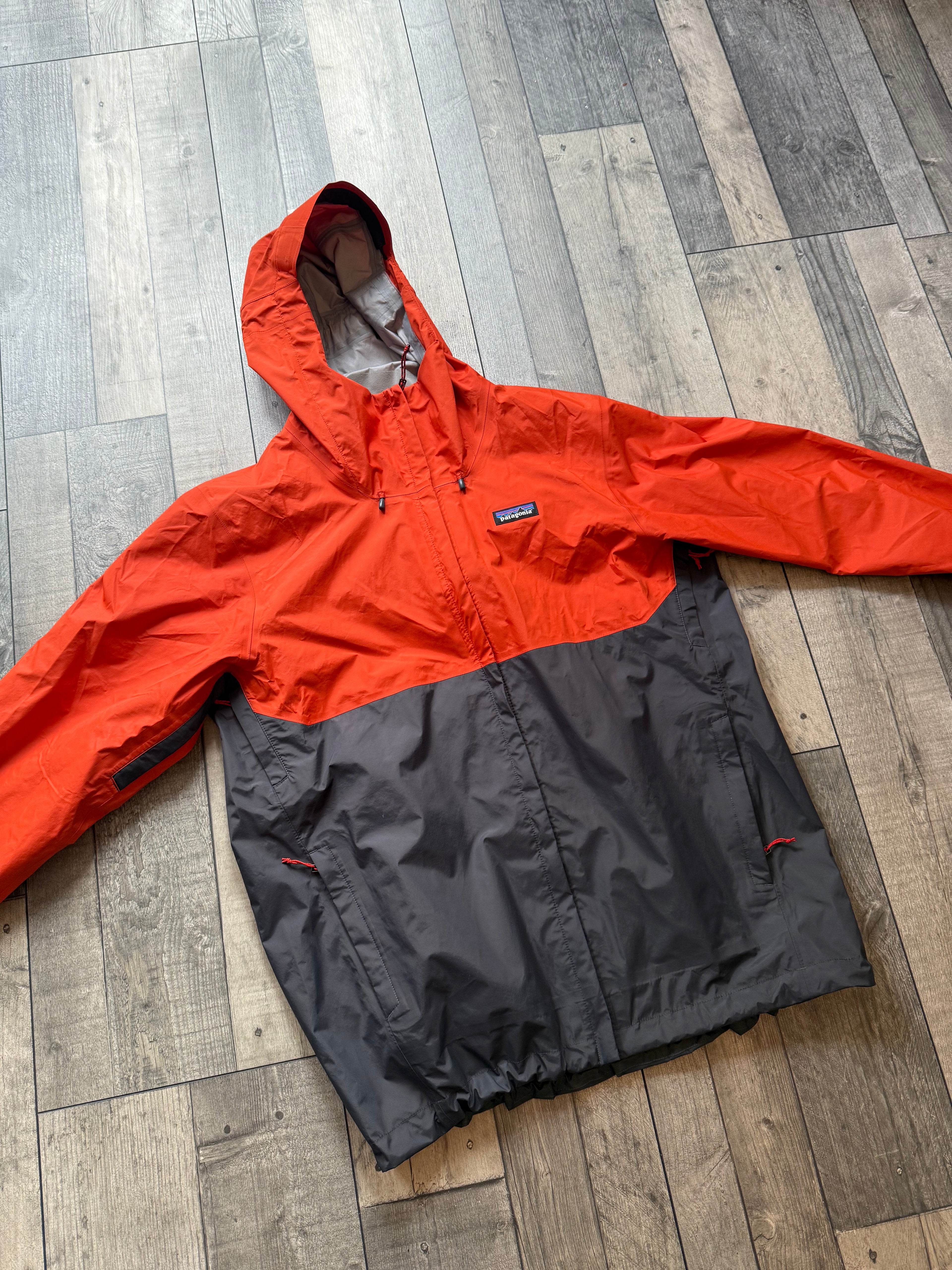 Patagonia torrentshell h2no