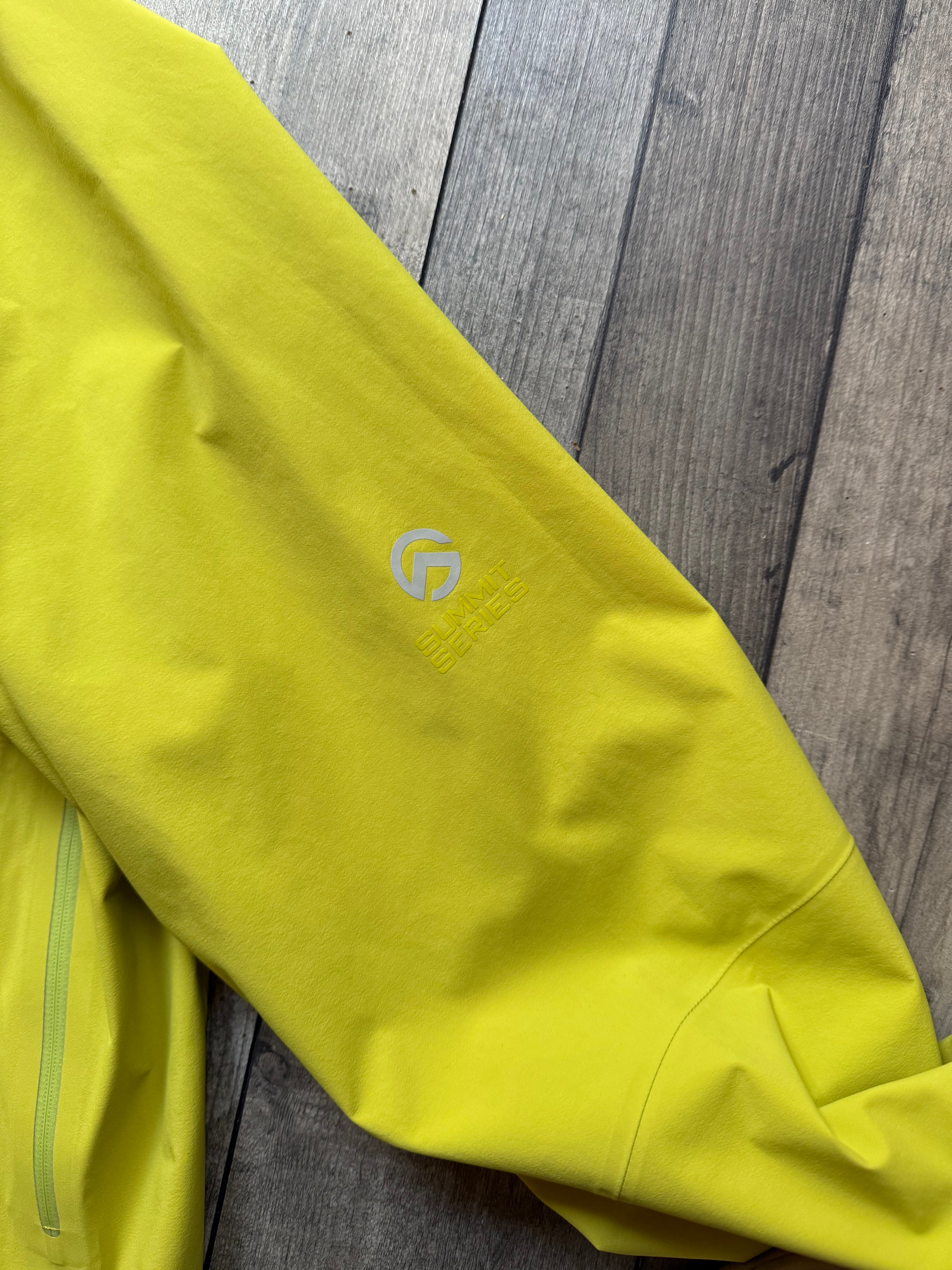 The North Face summit series L5 goretex pro