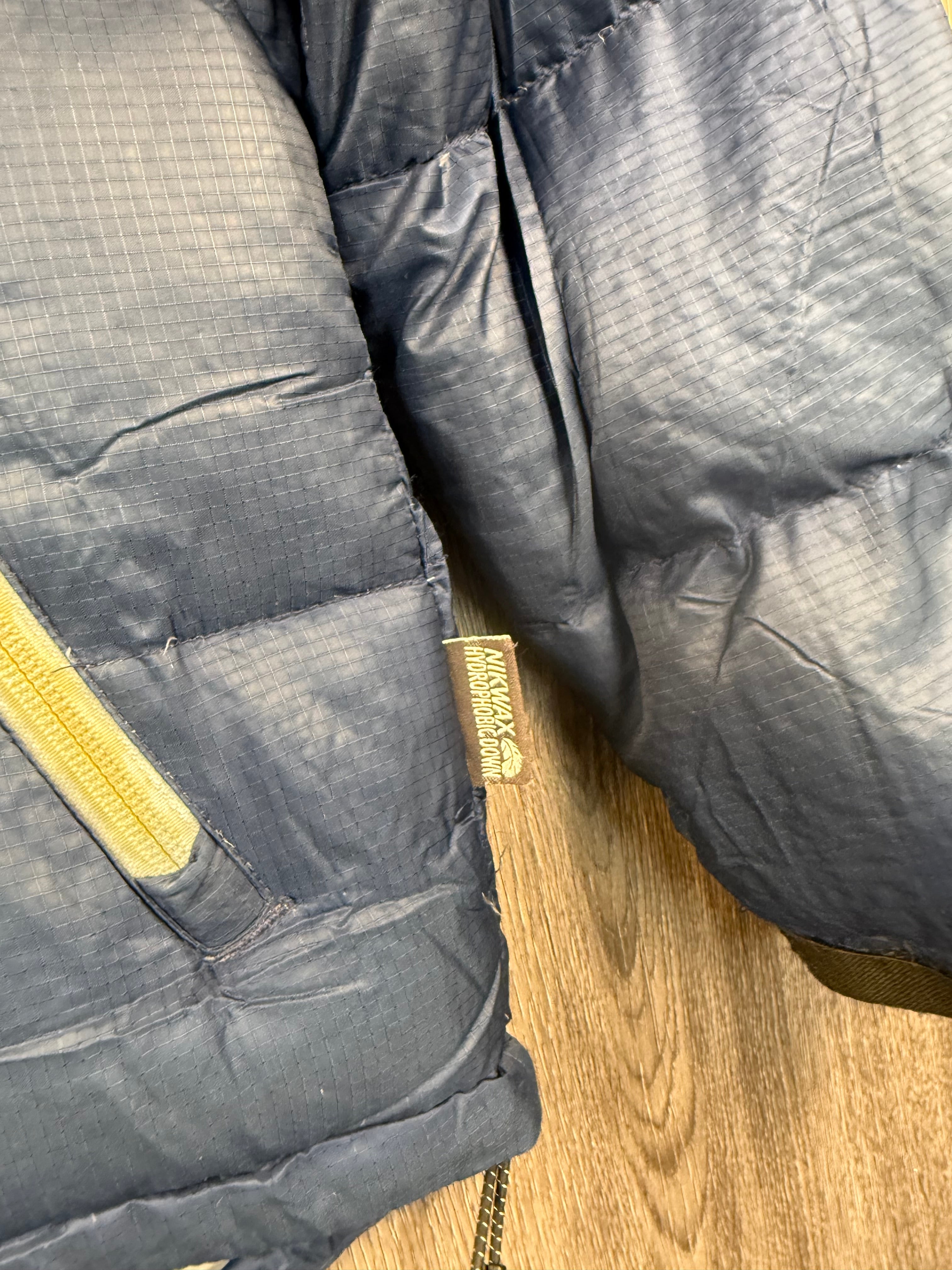 Men’s Rab neutrino endurance jacket - large