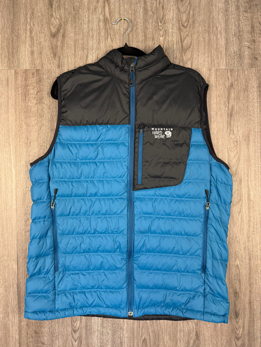 Men’s mountain hardwear down gillet - large