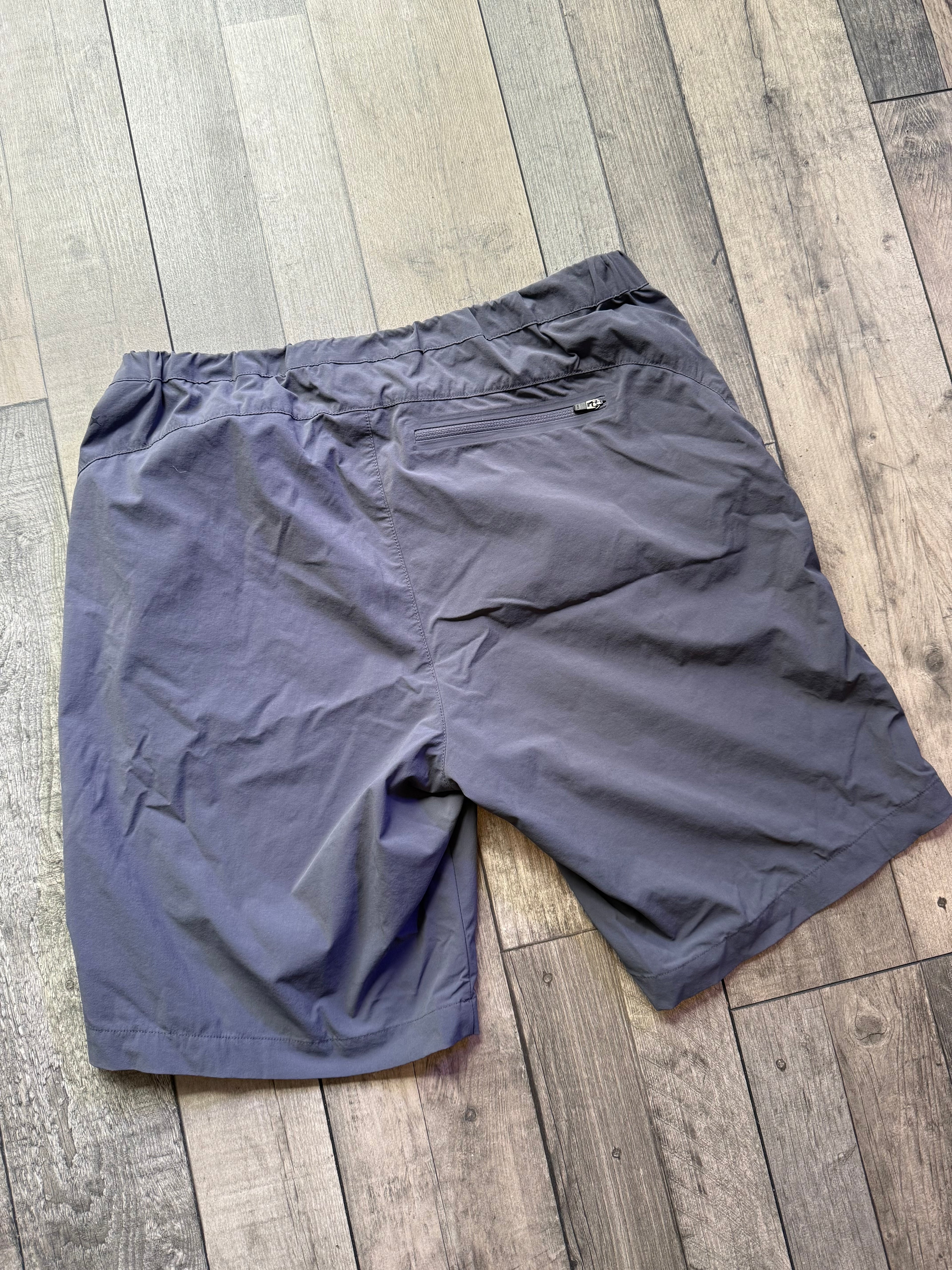 Men’s Rab momentum shorts - medium