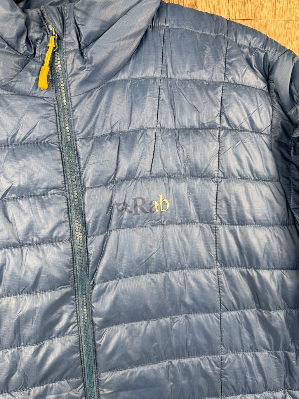 Men’s Rab atlus jacket - large