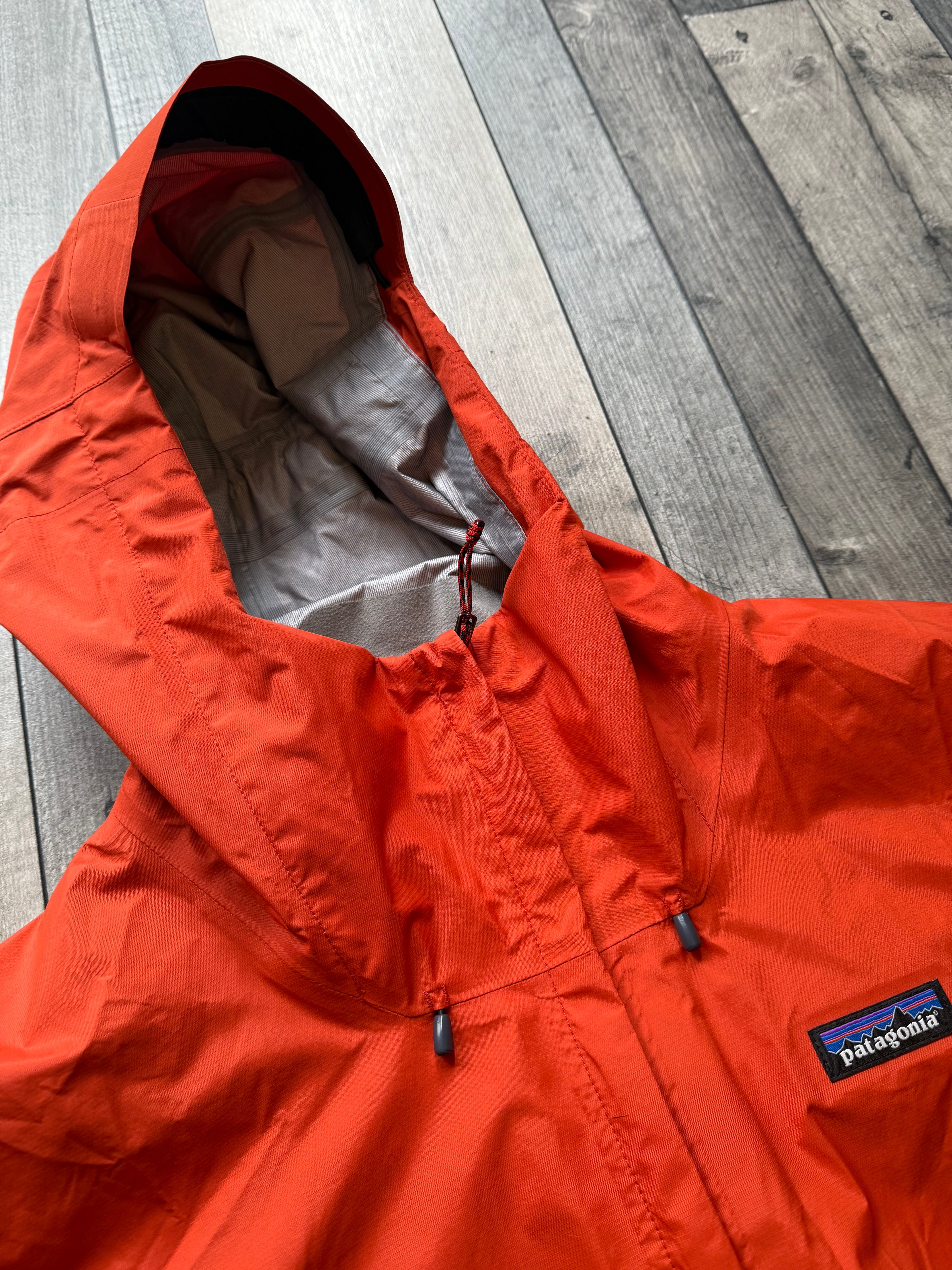 Patagonia torrentshell h2no