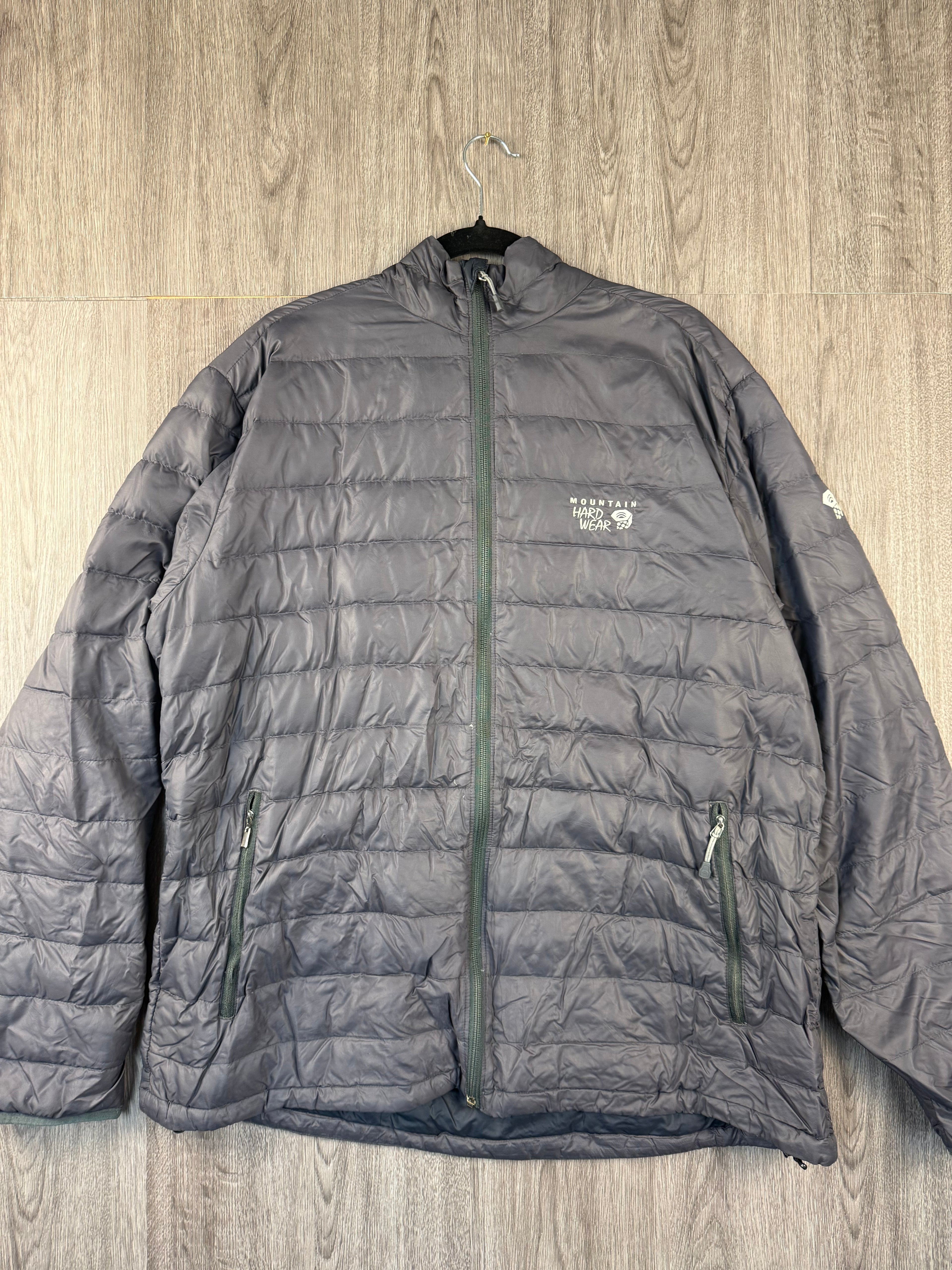 Men’s mountain hardwear down jacket - extra large