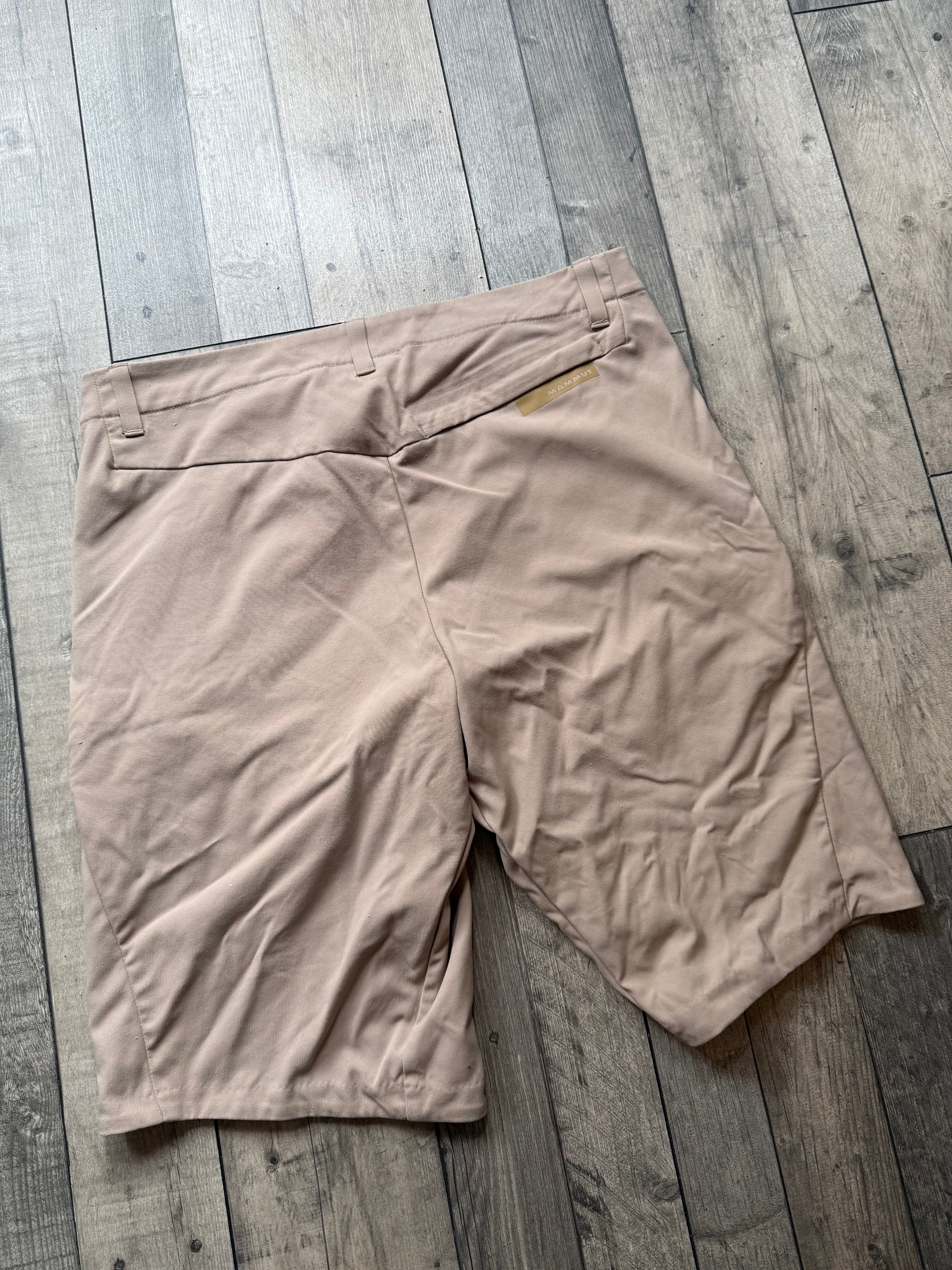 Mammut beige hiking shorts
