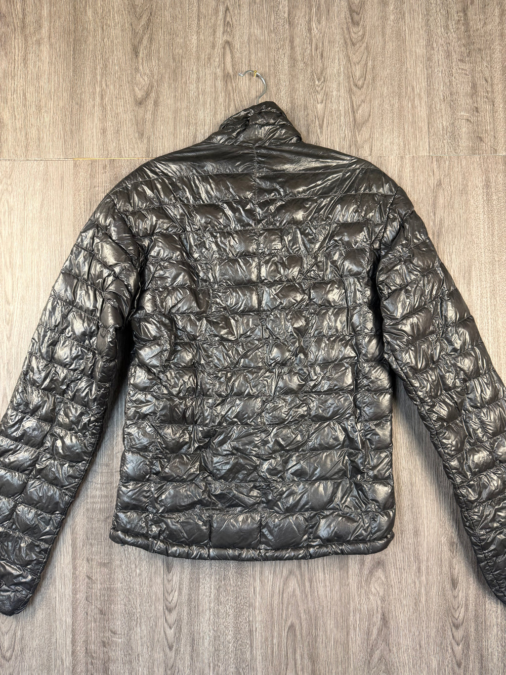 Men’s Rab down jacket - small