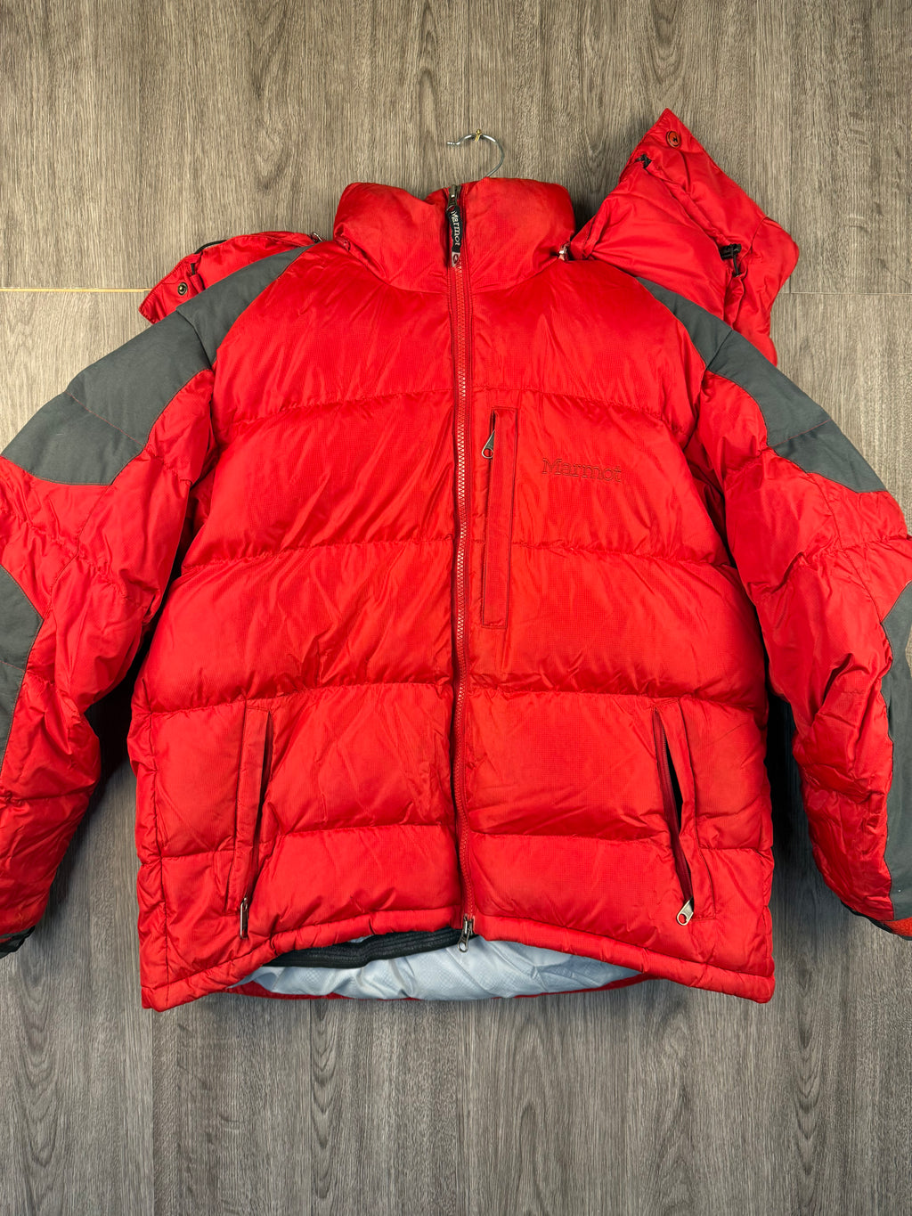 Men’s Marmot down puffer - medium