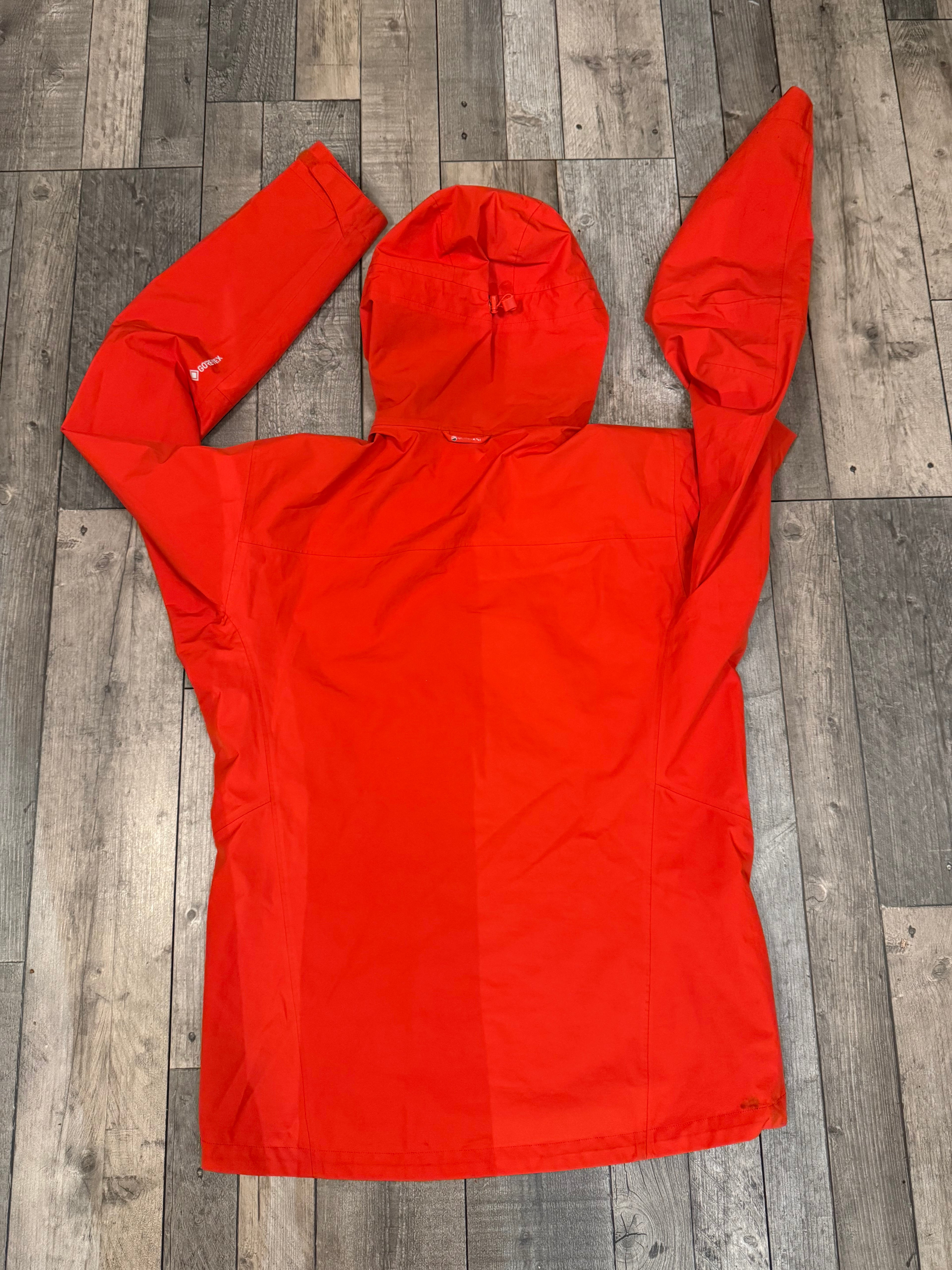 Montane levity goretex coat