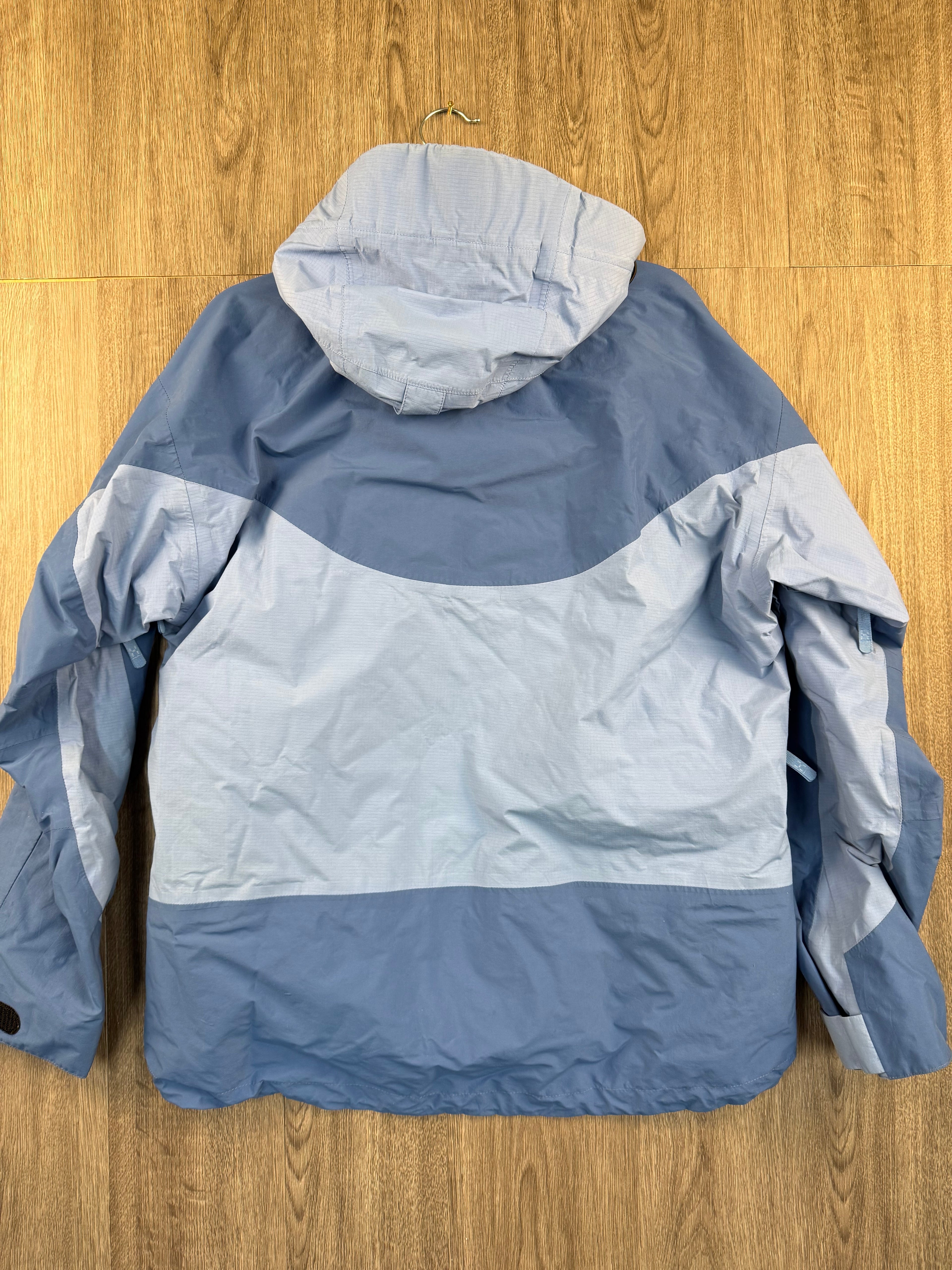 Women’s haglofs goretex xcr hard shell - UK18