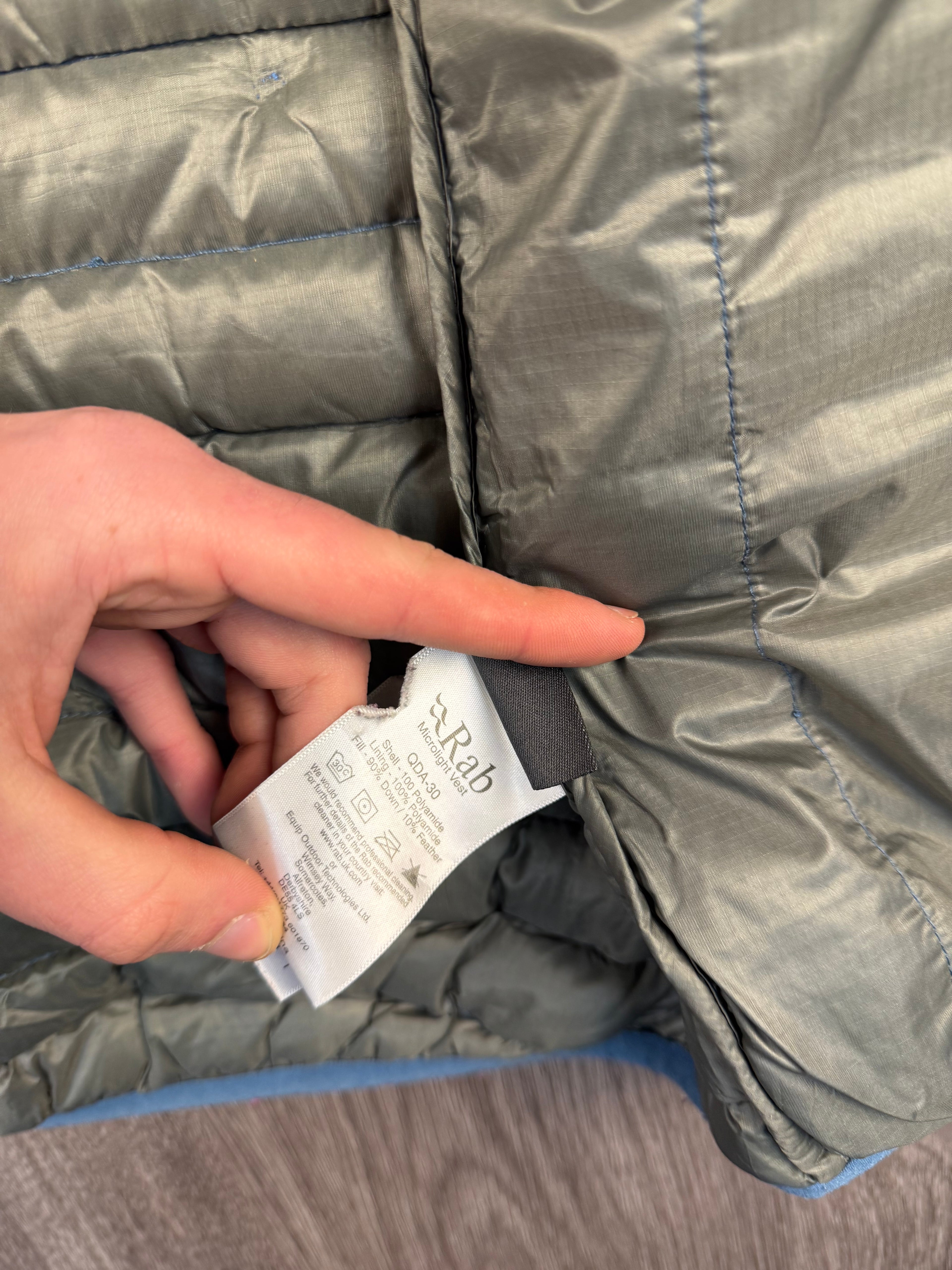 Men’s Rab microlight vest - small