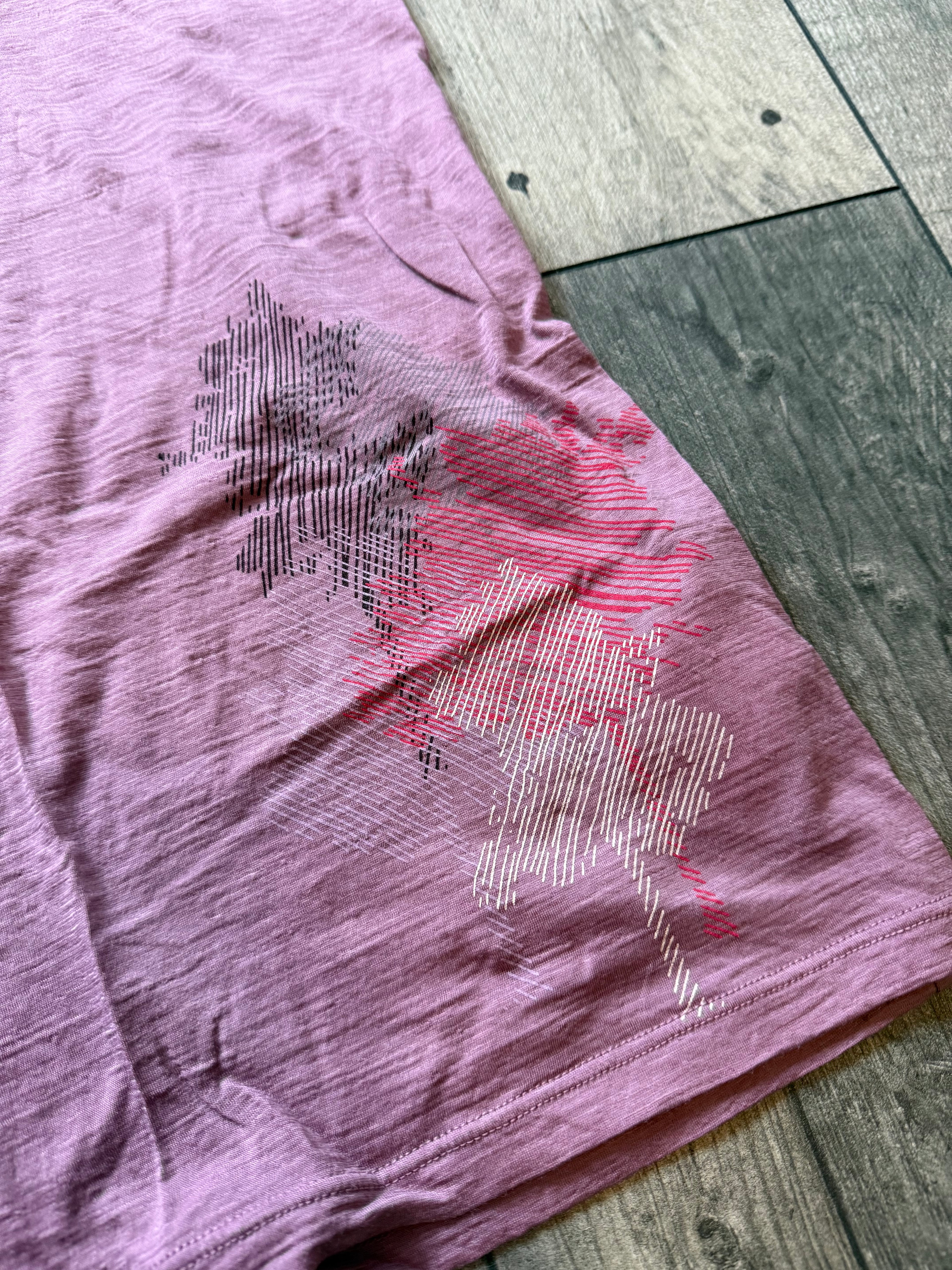 Pink icebreaker top
