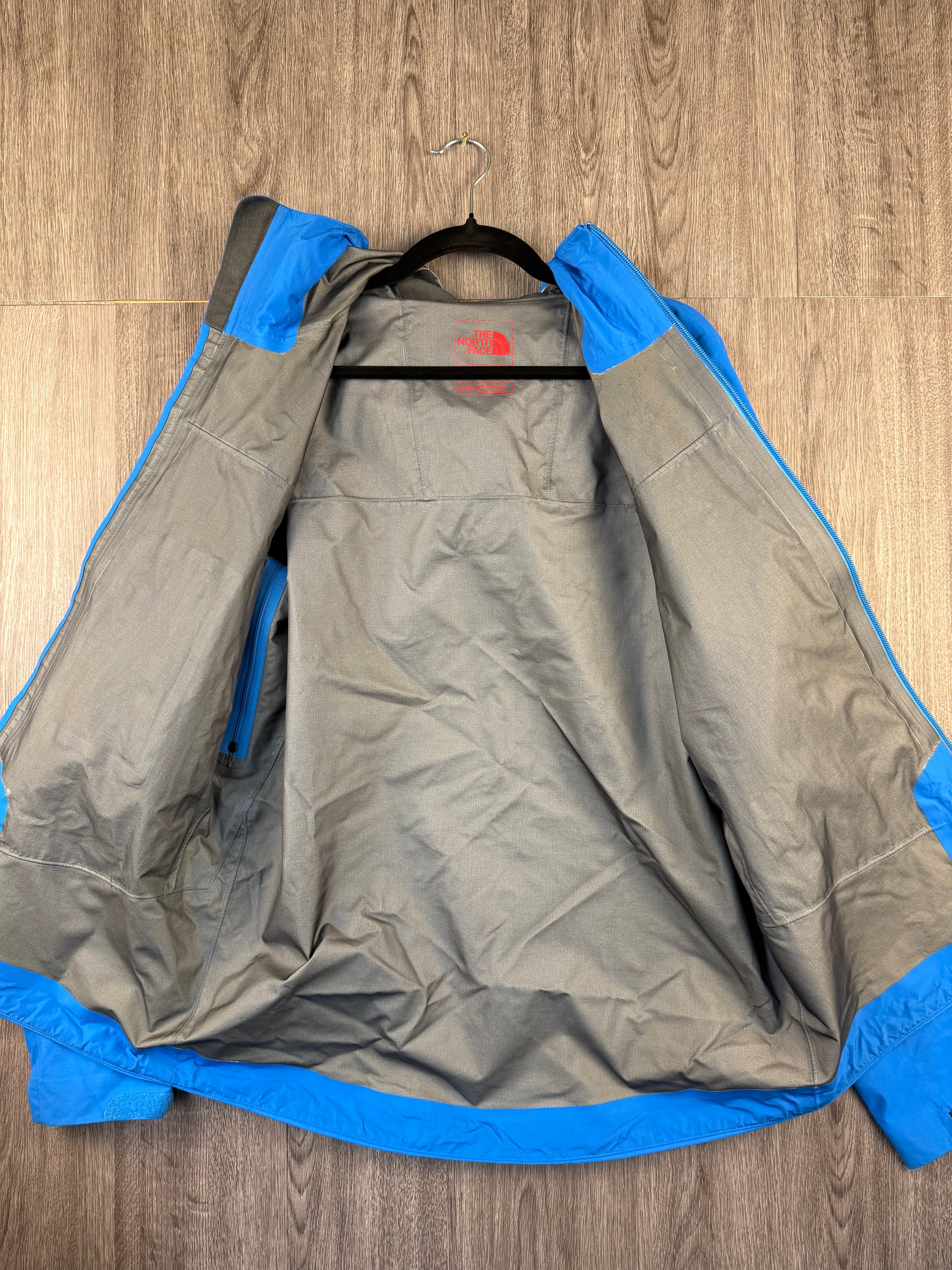 Men’s TNF L5 goretex pro hard shell - medium