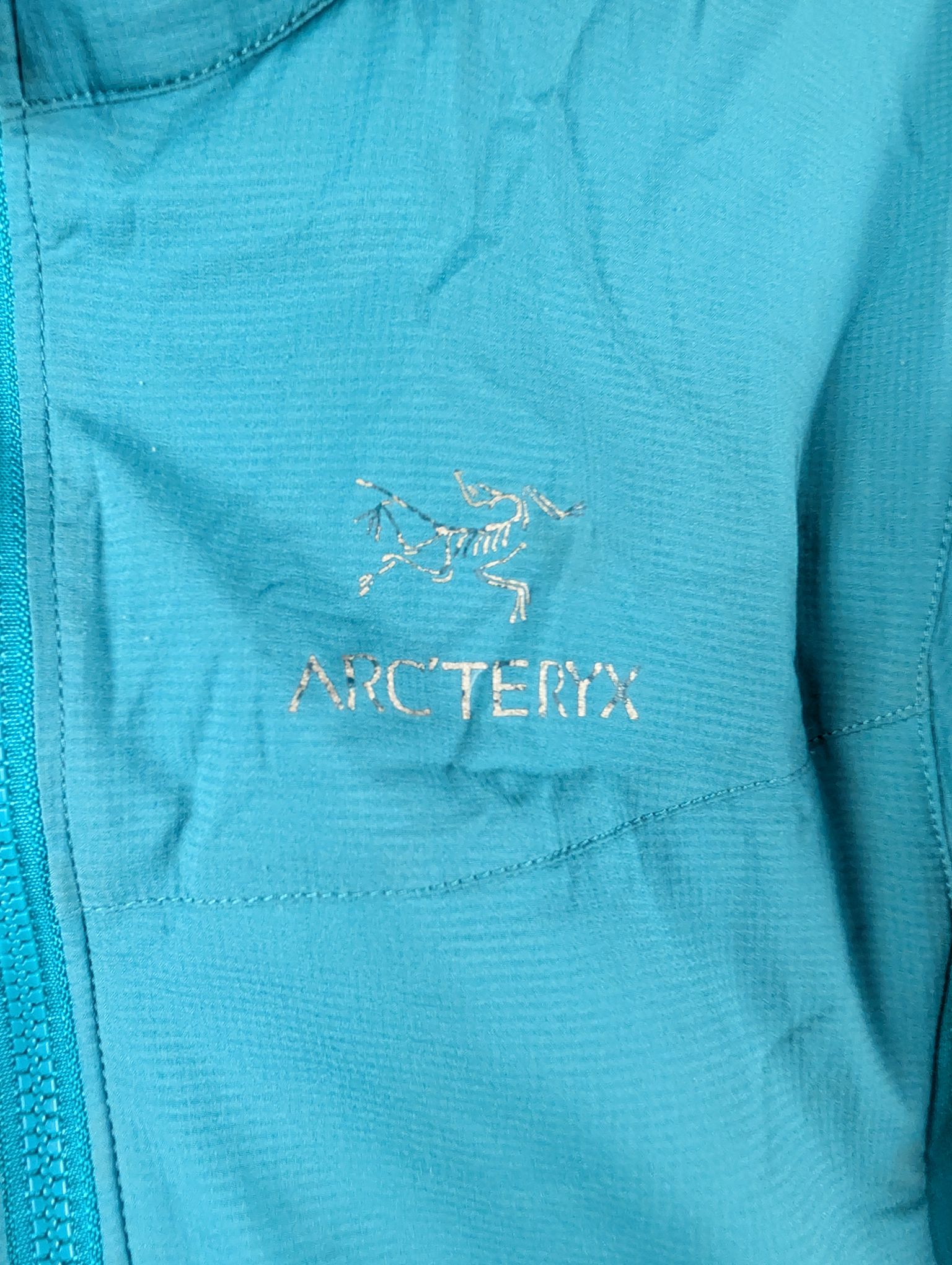 Arc’teryx Women’s Atom Jacket – Small