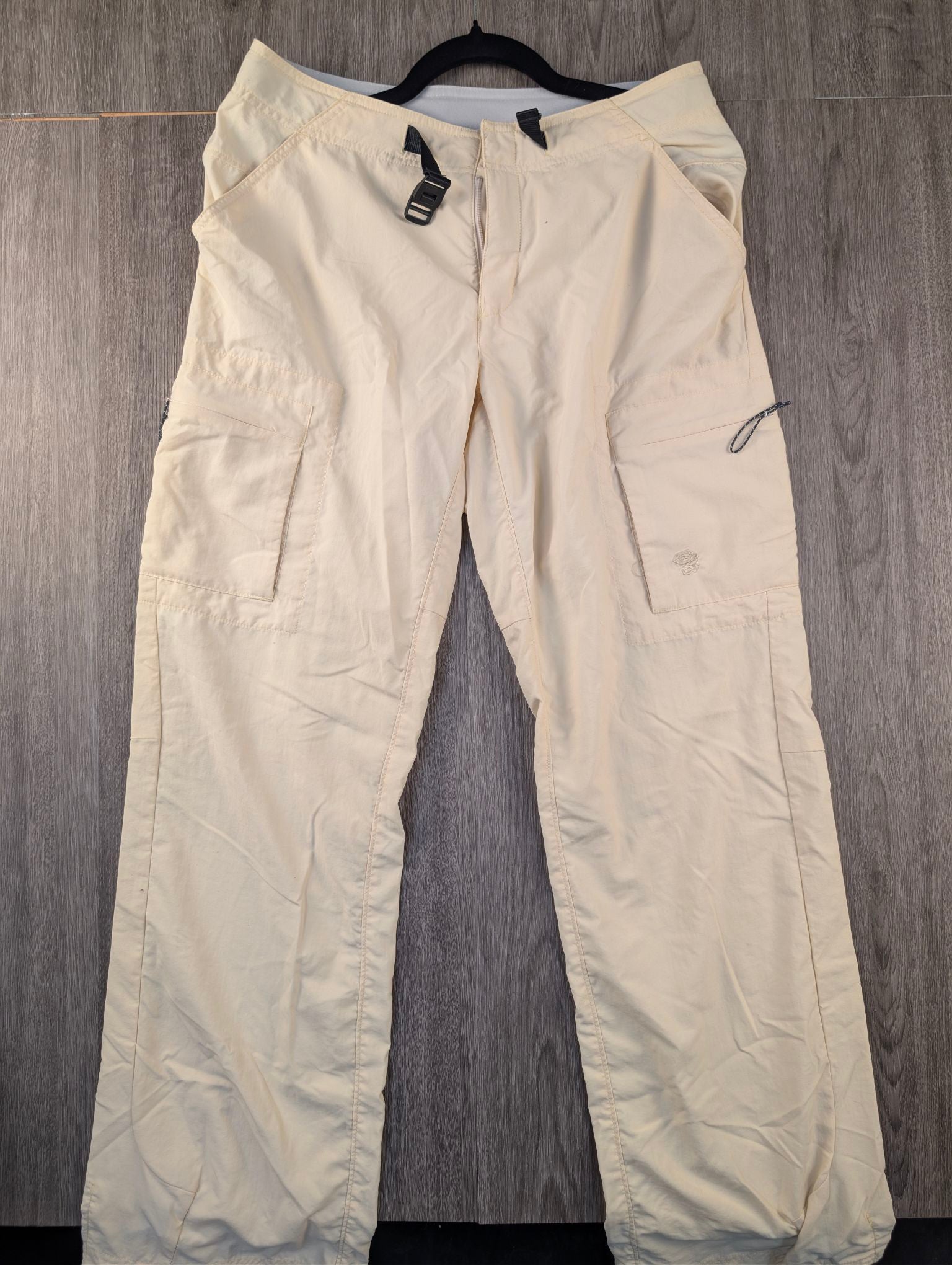Mountain Hardwear Women’s Hiking Trousers – UK 12 Approx / Tagged 8 Regular